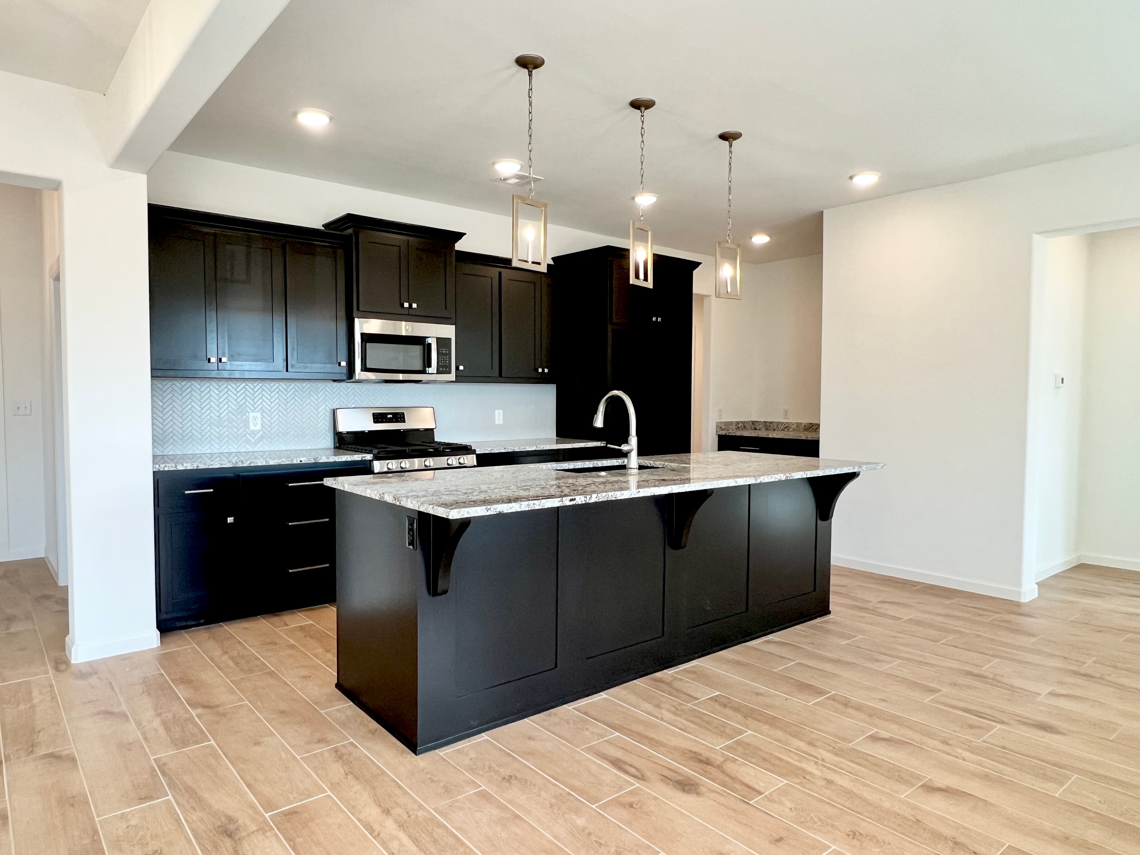 4362 S. 181st E. Ave. photo 6